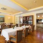 Geyerswörth Otel 4*