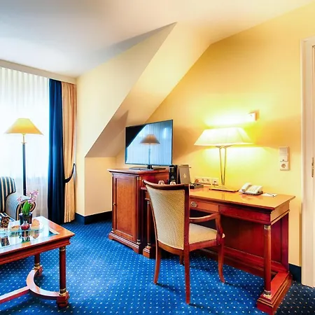 Hotel Welcome Geyerswörth 4*